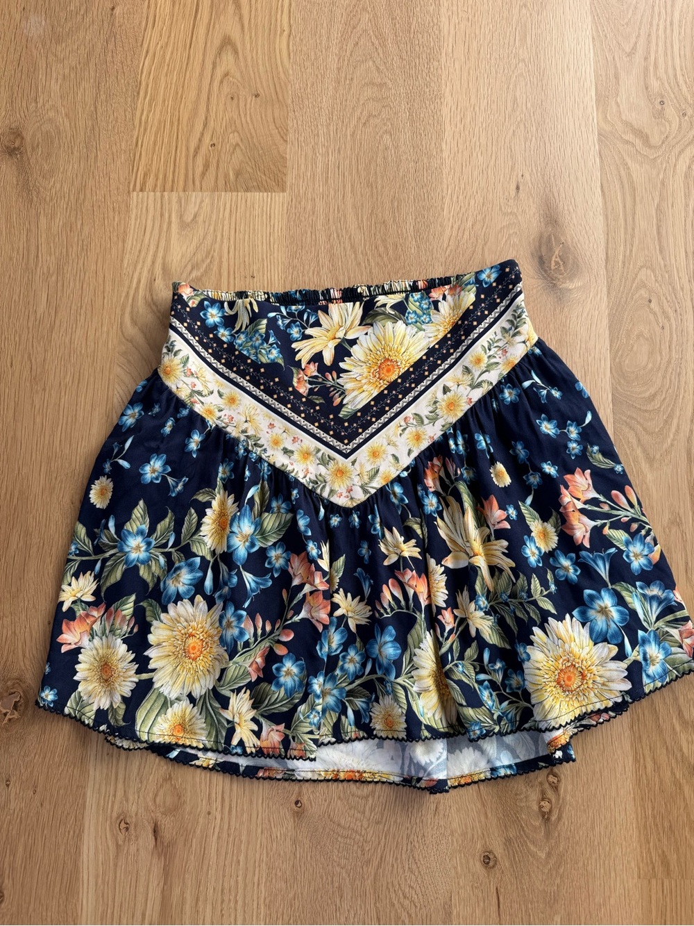 Agua Bendita Violet Mini Skirt Navy Floral Print Elastic Waist Smocked Back Sz S